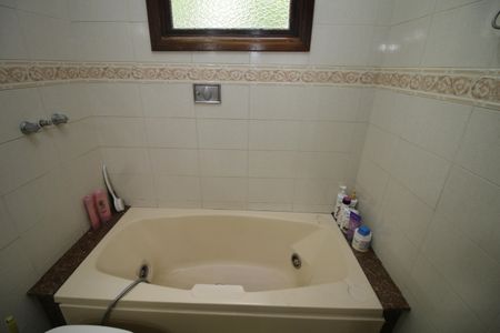 Casa para alugar com 360m², 3 quartos e 4 vagasBanheiro da Suíte 2