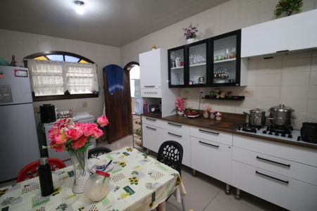 Casa para alugar com 360m², 3 quartos e 4 vagasCozinha