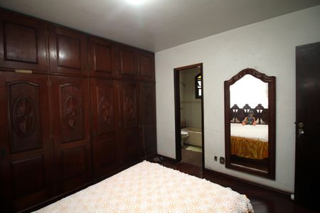 Casa para alugar com 360m², 3 quartos e 4 vagasQuarto 2 - Suíte