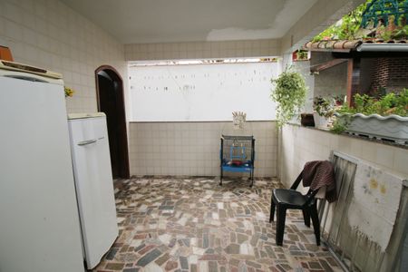 Casa para alugar com 360m², 3 quartos e 4 vagasCozinha e Área de Serviço