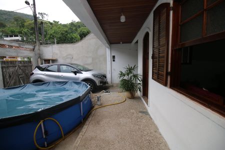 Casa para alugar com 360m², 3 quartos e 4 vagasVaranda e Quintal frente