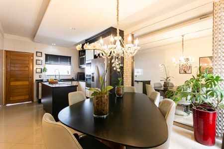 Casa à venda com 200m², 3 quartos e 4 vagasCozinha