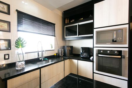 Casa à venda com 200m², 3 quartos e 4 vagasCozinha