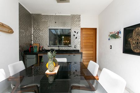 Casa à venda com 200m², 3 quartos e 4 vagasEspaço Gourmet