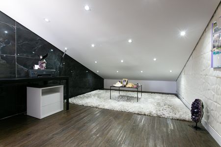 Casa à venda com 200m², 3 quartos e 4 vagasSótão