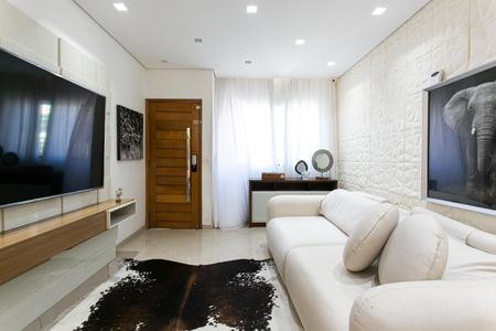 Casa à venda com 200m², 3 quartos e 4 vagasSala