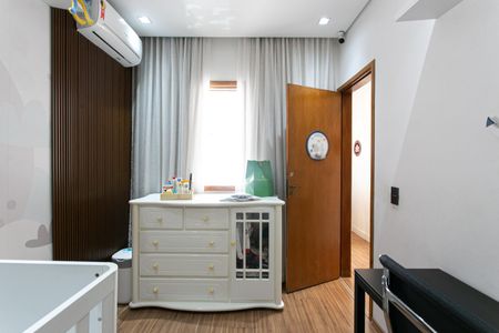 Casa à venda com 200m², 3 quartos e 4 vagasSuíte 3