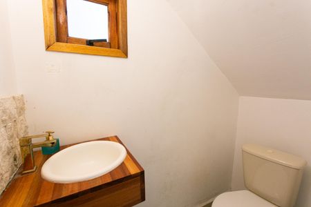 Casa à venda com 200m², 3 quartos e 4 vagasLavabo