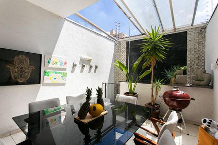Casa à venda com 200m², 3 quartos e 4 vagasEspaço Gourmet