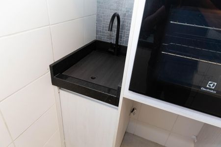 Apartamento para alugar com 40m², 2 quartos e 1 vaga Apartamento para alugar com 40m², 2 quartos e 1 vagaCozinha / Area de Servico