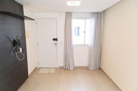 Apartamento para alugar com 40m², 2 quartos e 1 vaga Apartamento para alugar com 40m², 2 quartos e 1 vagaSala