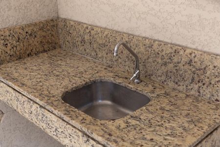 Apartamento para alugar com 40m², 2 quartos e 1 vaga Apartamento para alugar com 40m², 2 quartos e 1 vagaÁrea comum - Churrasqueira