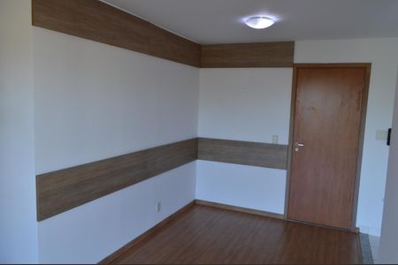 Apartamento à venda com 78m², 2 quartos e 1 vagaSala