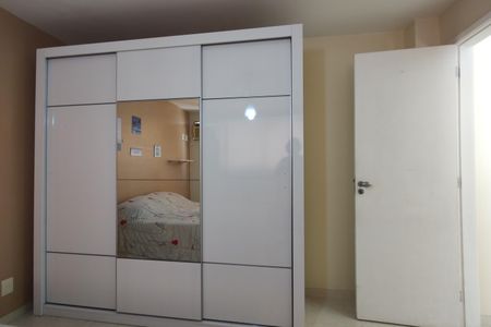 Apartamento à venda com 149m², 4 quartos e 2 vagasQuarto 3