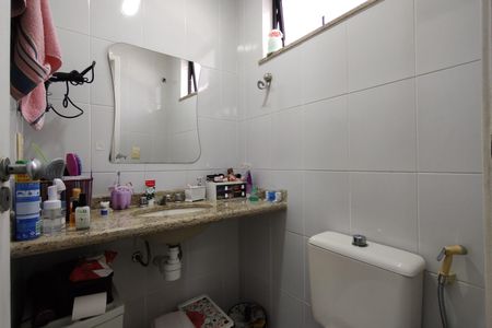 Apartamento à venda com 149m², 4 quartos e 2 vagasBanheiro da Suíte