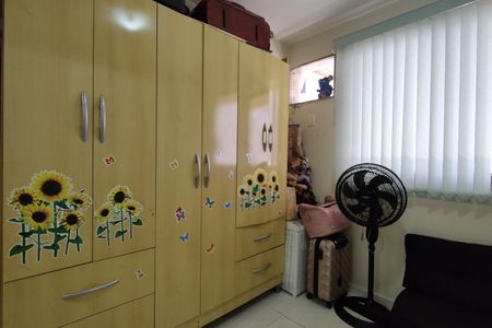 Apartamento à venda com 149m², 4 quartos e 2 vagasQuarto 2