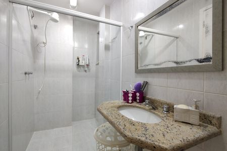 Apartamento à venda com 149m², 4 quartos e 2 vagasBanheiro Social 2