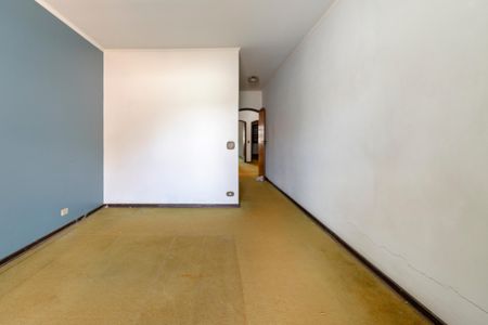 Casa à venda com 550m², 5 quartos e 4 vagas Casa à venda com 550m², 5 quartos e 4 vagasSuíte 1