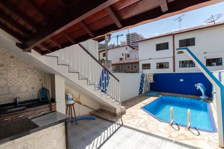 Casa à venda com 182m², 4 quartos e 5 vagasÁrea Gourmet e Piscna