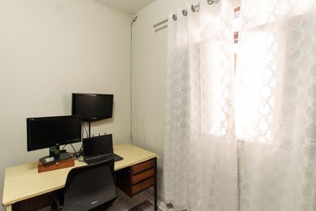 Casa à venda com 182m², 4 quartos e 5 vagasGaragem - Escritório