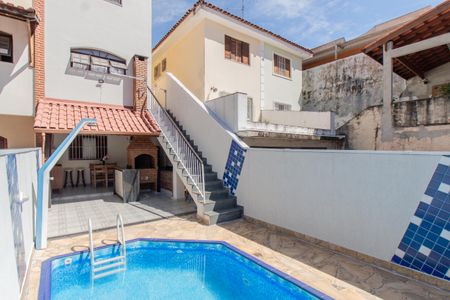 Casa à venda com 182m², 4 quartos e 5 vagasÁrea Gourmet e Piscna