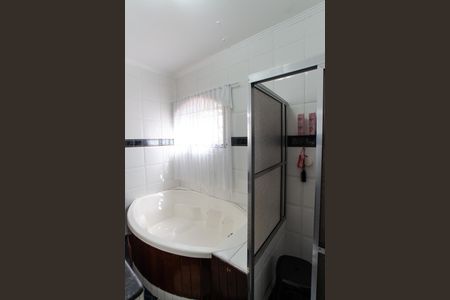 Casa à venda com 182m², 4 quartos e 5 vagasBanheiro da Suíte