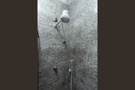 Casa à venda com 182m², 4 quartos e 5 vagasGaragem - Banheiro