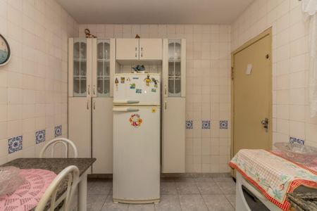 Casa à venda com 105m², 2 quartos e 2 vagas Casa à venda com 105m², 2 quartos e 2 vagasFoto 03