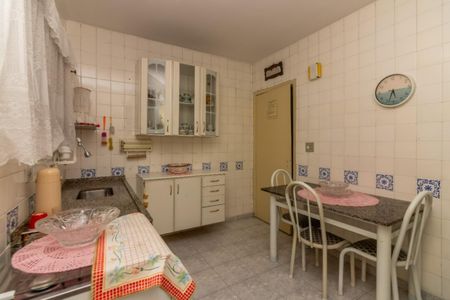 Casa à venda com 105m², 2 quartos e 2 vagas Casa à venda com 105m², 2 quartos e 2 vagasFoto 04