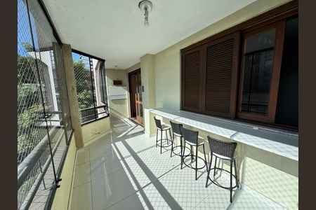 Apartamento à venda com 110m², 3 quartos e 1 vagaVaranda