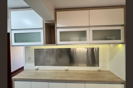 Apartamento à venda com 110m², 3 quartos e 1 vagaCozinha