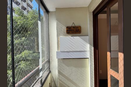 Apartamento à venda com 110m², 3 quartos e 1 vagaVaranda