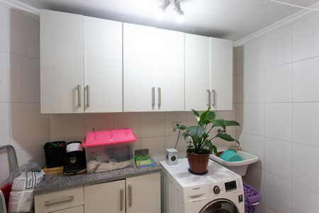 Casa de condomínio à venda com 140m², 4 quartos e 2 vagas Casa de condomínio à venda com 140m², 4 quartos e 2 vagasÁrea de Serviço