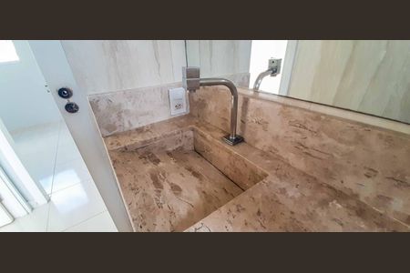 Apartamento à venda com 42m², 2 quartos e sem vagaBanheiro