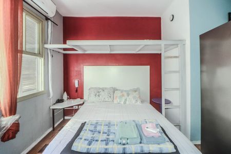 Studio para alugar com 45m², 1 quarto e sem vaga Studio para alugar com 45m², 1 quarto e sem vagaStudio