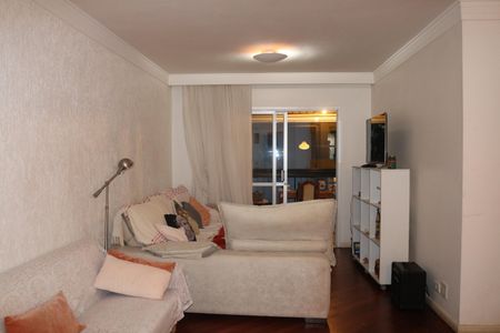 Apartamento à venda com 100m², 3 quartos e 2 vagasSala