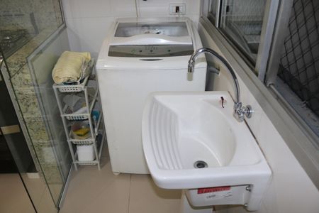 Apartamento à venda com 100m², 3 quartos e 2 vagasÁrea de Serviço