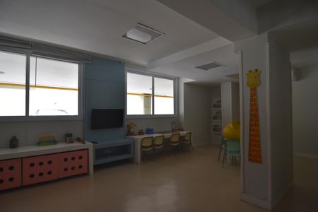 Apartamento à venda com 56m², 2 quartos e 1 vagaÁrea comum