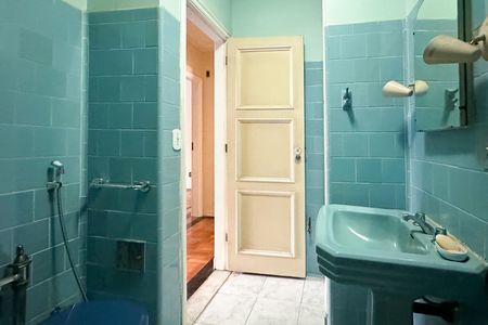 Apartamento à venda com 194m², 3 quartos e 1 vagaBanheiro Social