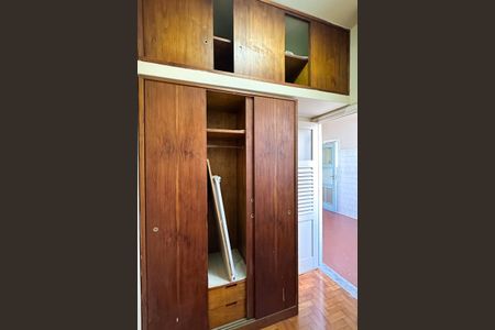 Apartamento à venda com 194m², 3 quartos e 1 vagaQuarto de Serviço