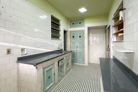 Apartamento à venda com 194m², 3 quartos e 1 vagaCozinha