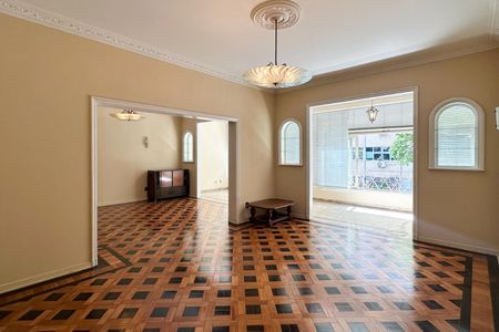 Apartamento à venda com 194m², 3 quartos e 1 vagaSala