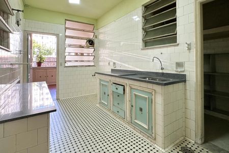 Apartamento à venda com 194m², 3 quartos e 1 vagaCozinha