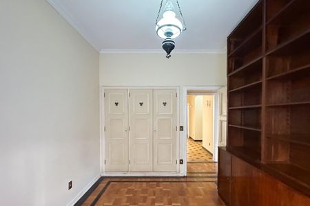 Apartamento à venda com 194m², 3 quartos e 1 vagaQuarto 02