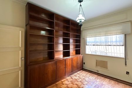 Apartamento à venda com 194m², 3 quartos e 1 vagaQuarto 02