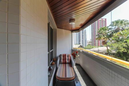 Apartamento à venda com 250m², 4 quartos e 3 vagasVaranda da Sala