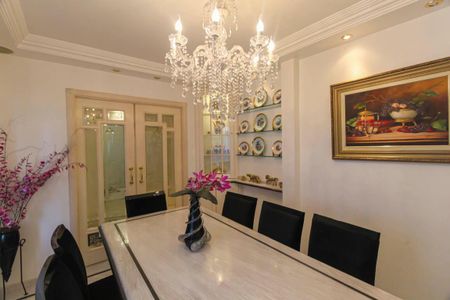 Apartamento à venda com 250m², 4 quartos e 3 vagasSala de Jantar