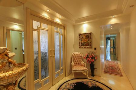 Apartamento à venda com 250m², 4 quartos e 3 vagasCorredor da Sala