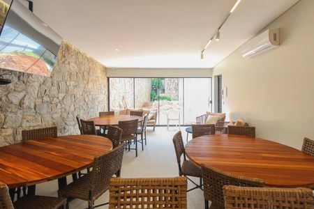 Apartamento à venda com 250m², 4 quartos e 3 vagasÁrea comum - Churrasqueira