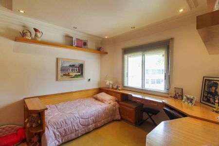 Apartamento à venda com 250m², 4 quartos e 3 vagasSuite 2